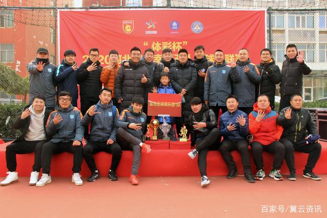 文胖：骑士老队友在聚会期间问过詹姆斯未来打算 他没告诉他们