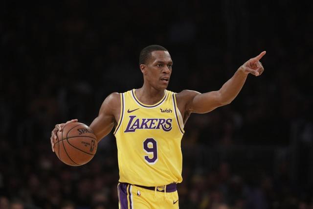 美记：多诺万一直在观望迈克·布朗会不会下课 他很可能接手魔术